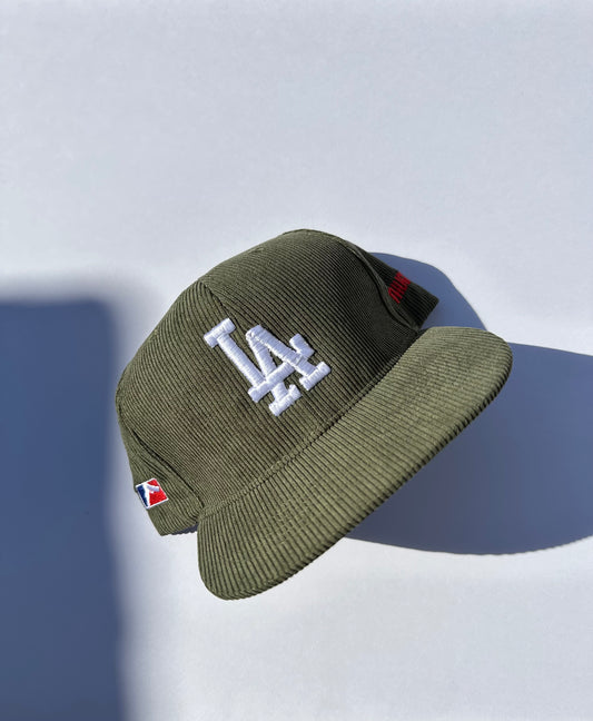Corduroy green snapback